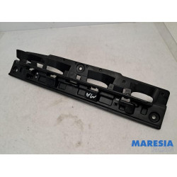 Citroen - C4 Cactus - Rear bumper bracket central