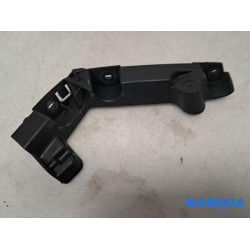 Citroen - C4 Cactus - Rear bumper bracket central