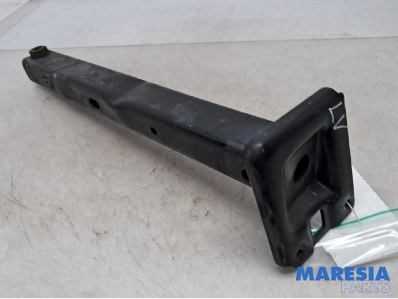 Peugeot - 207 - Front part support