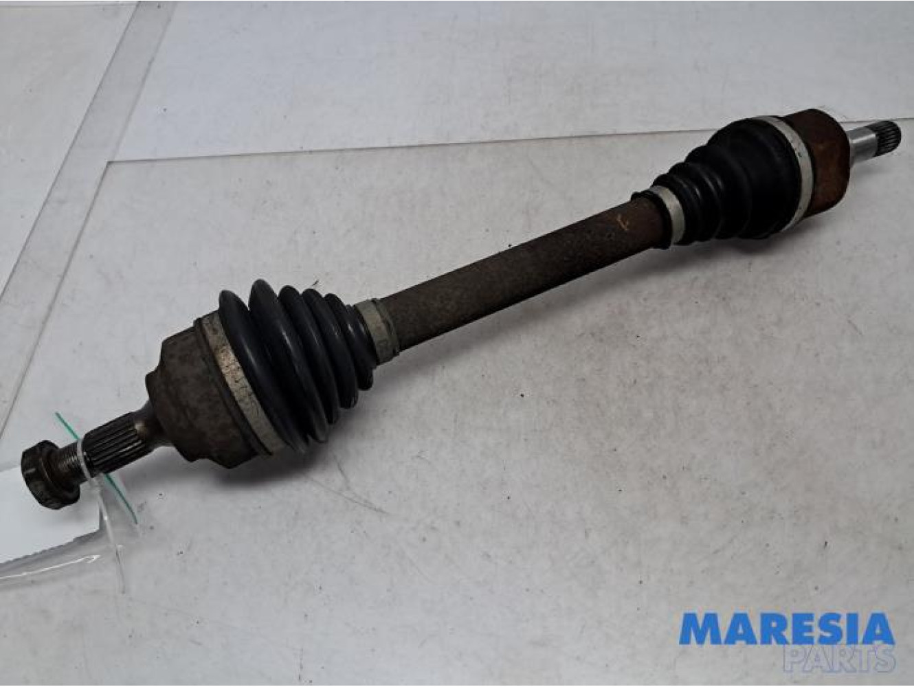 Peugeot - 207 - Aandrijfas links-voor