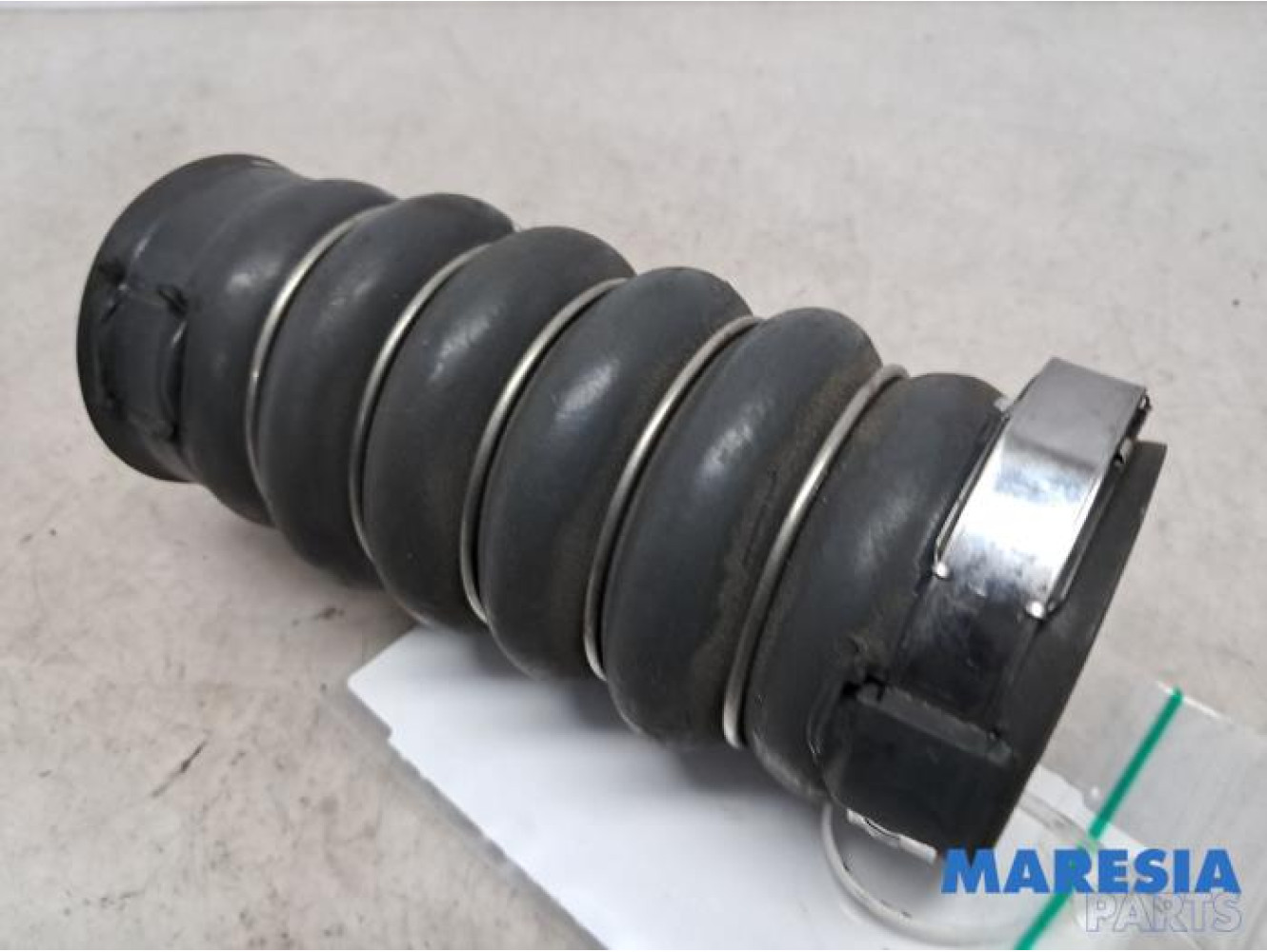 Peugeot - 207 - Intercooler hose