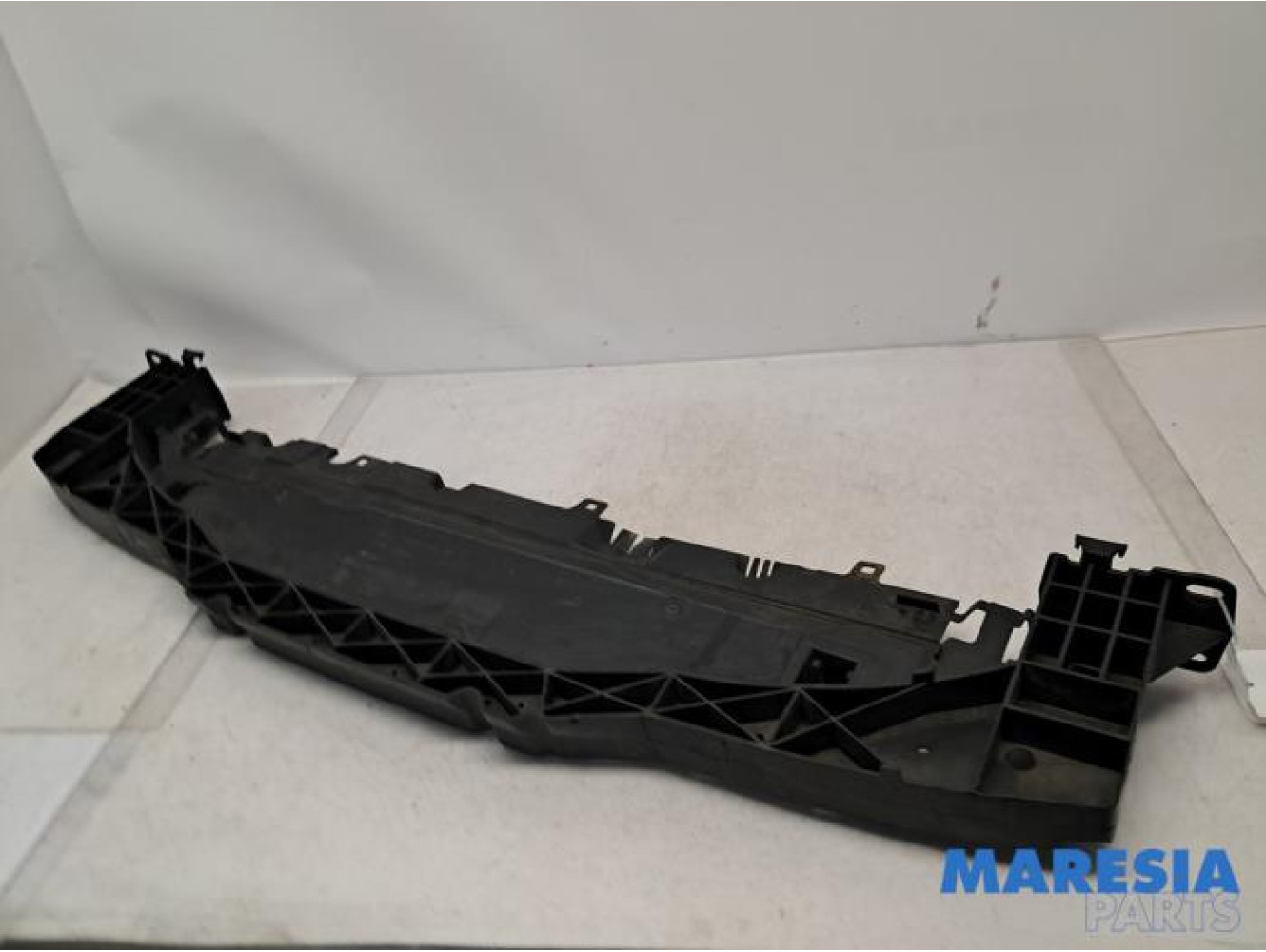 Peugeot - 207 - Front bumper frame