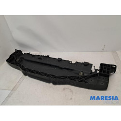 Peugeot - 207 - Front bumper frame