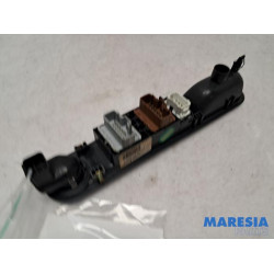 Renault - Espace - Multi-functional window switch