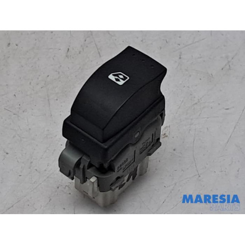 Renault - Espace - Electric window switch