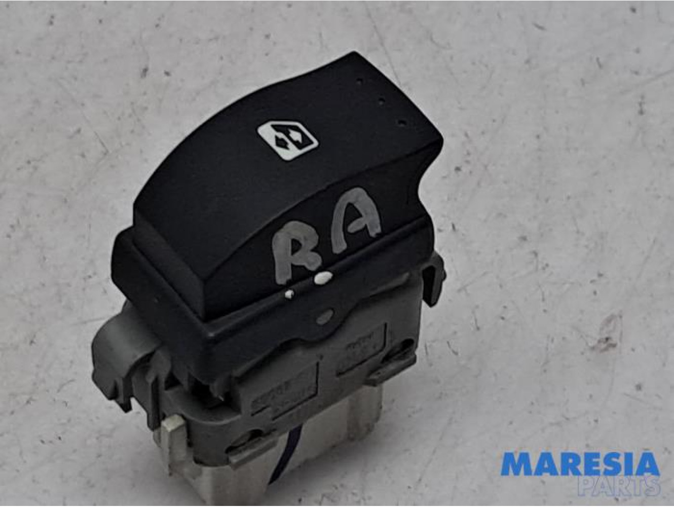 Renault - Espace - Electric window switch
