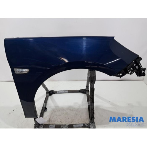Opel - Astra - Front wing, right