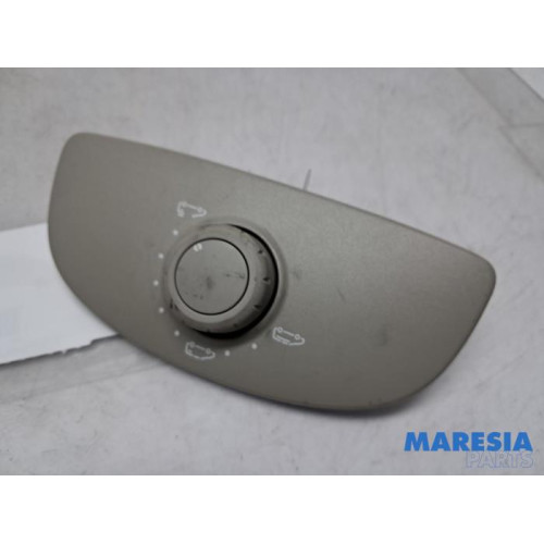 Renault - Espace - Sunroof switch