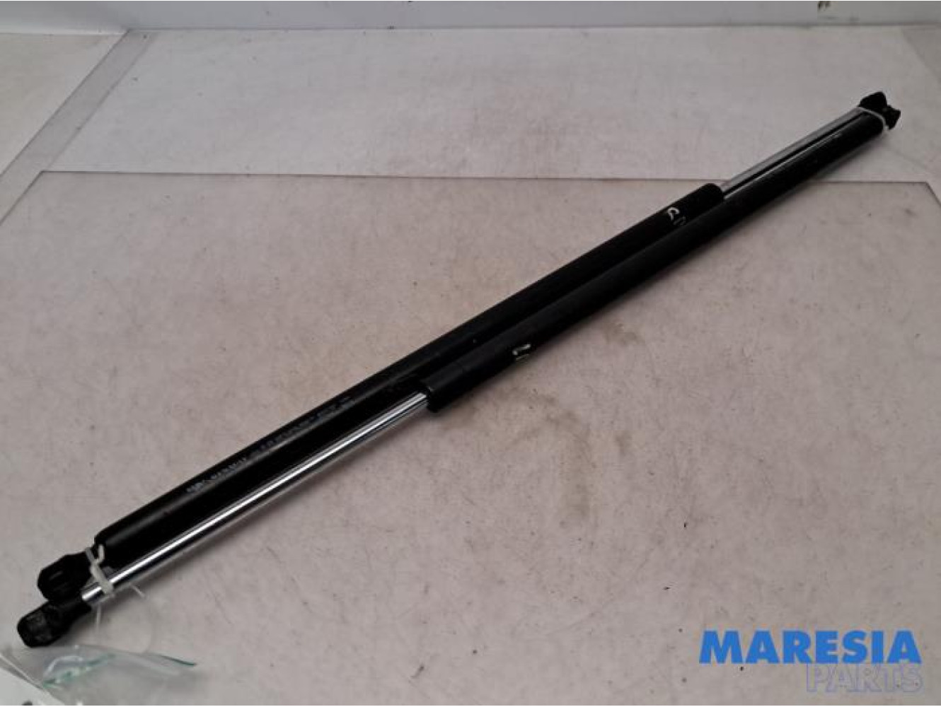 Renault - Espace - Set of tailgate gas struts