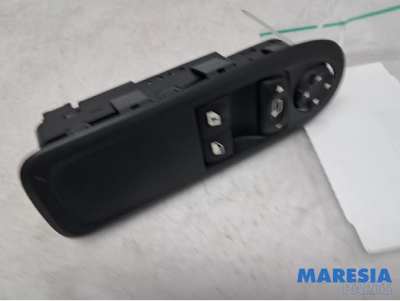 Citroen - C3 - Multi-functional window switch