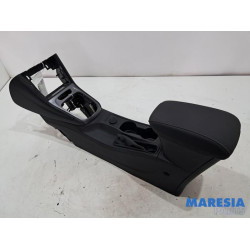 Opel - Astra - Middenconsoles