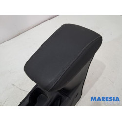 Opel - Astra - Middenconsoles