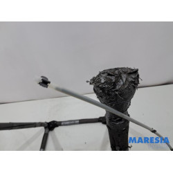 Peugeot - 308 - Sliding headliner mechanism