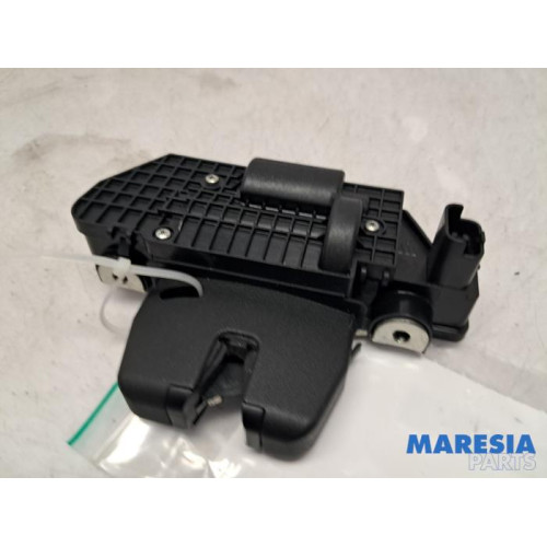 Citroen - C3 - Tailgate lock mechanism