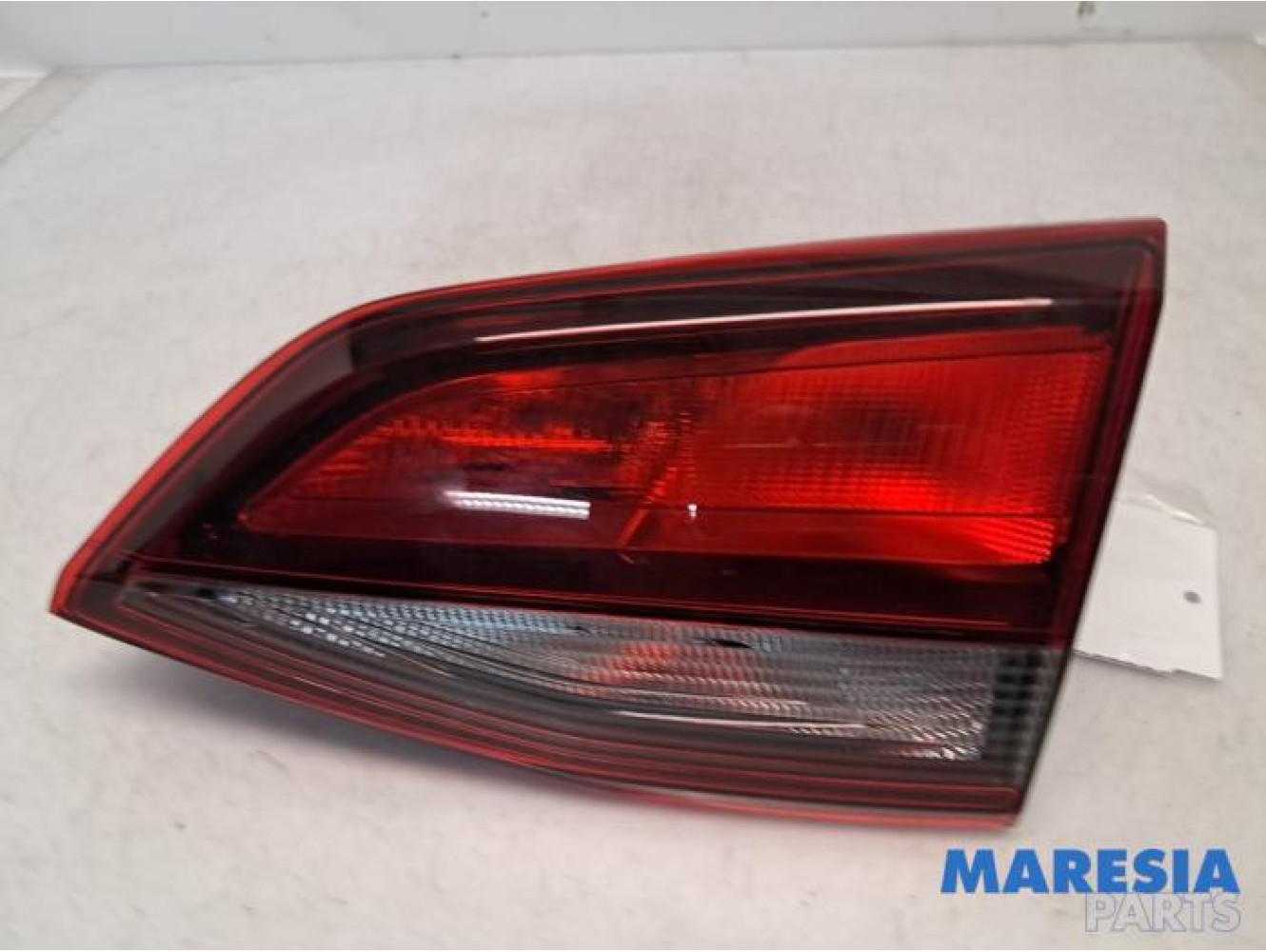 Opel - Astra - Taillight, right