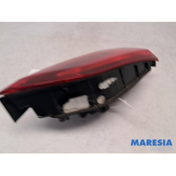 Opel - Astra - Achterlicht links