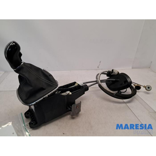 Opel - Astra - Gear stick