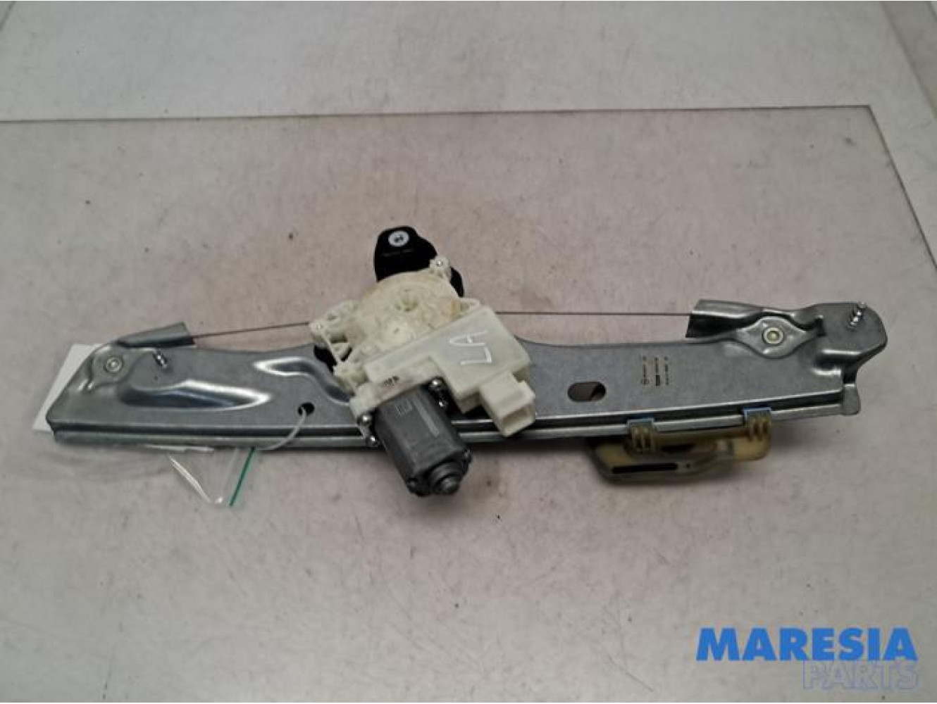 Opel - Astra - Rear door window mechanism 4-door, left