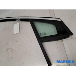 Opel - Astra - Quarter light, front right