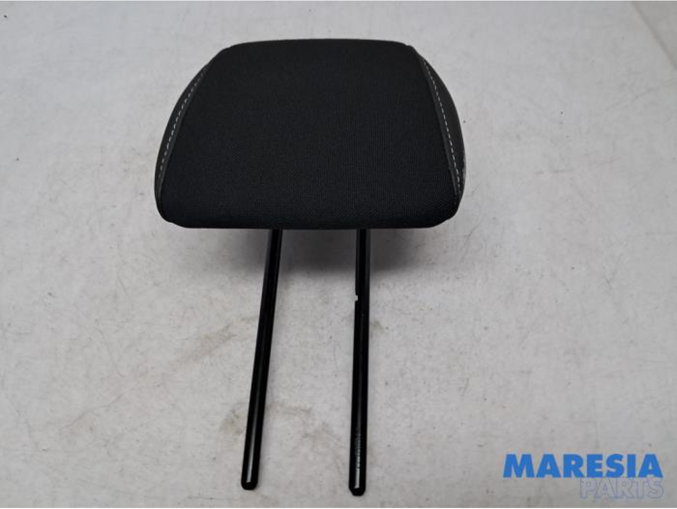 Citroen - C3 - Headrest