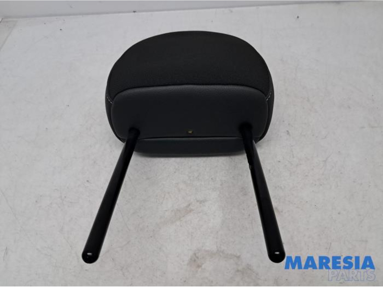 Citroen - C3 - Headrest