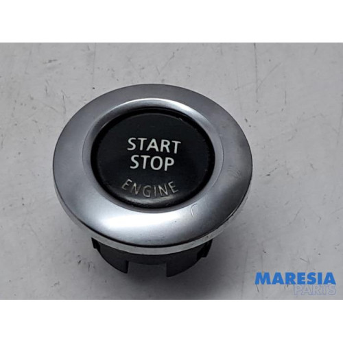 BMW - 1-Serie - Start/Stop schakelaar