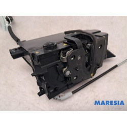 Peugeot - 308 - Front door lock mechanism 4-door, right