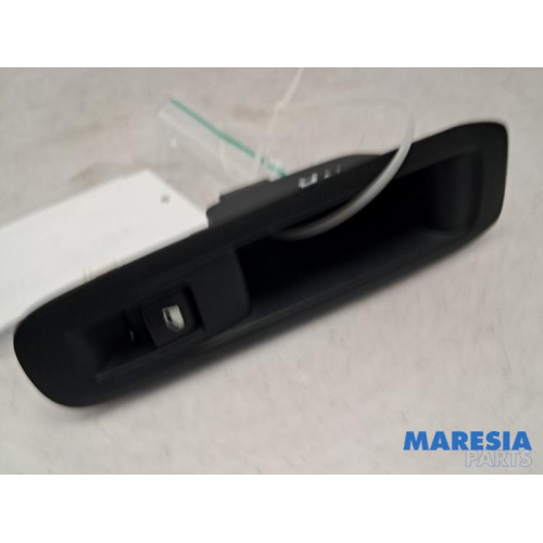 Peugeot - 308 - Electric window switch