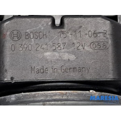 Peugeot - 308 - Front wiper motor