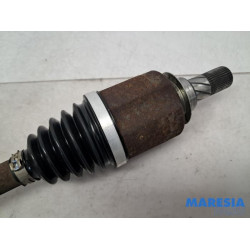 Renault - Megane - Aandrijfas links-voor