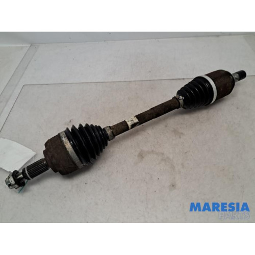 Renault - Megane - Aandrijfas links-voor