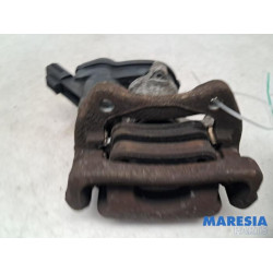 Renault - Megane - Rear brake calliper, left