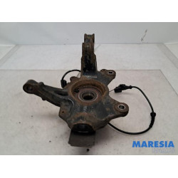 Renault - Megane - Fusee links-voor