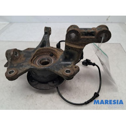 Renault - Megane - Fusee links-voor