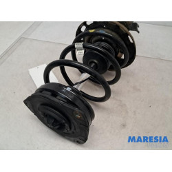 Renault - Megane - Front shock absorber rod, left