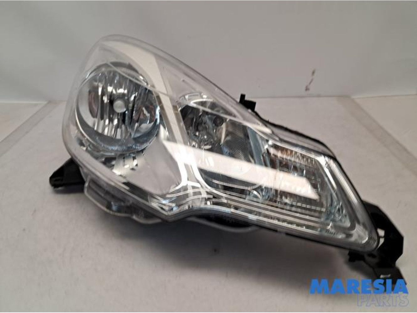 Citroen - C3 - Phare droit