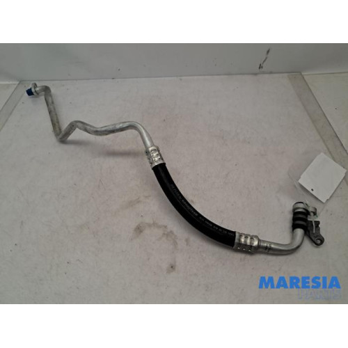 Renault - Megane - Air conditioning line