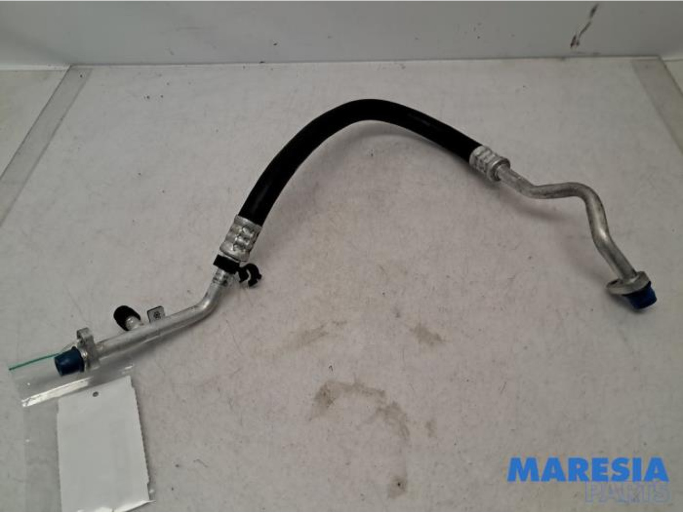 Renault - Megane - Air conditioning line