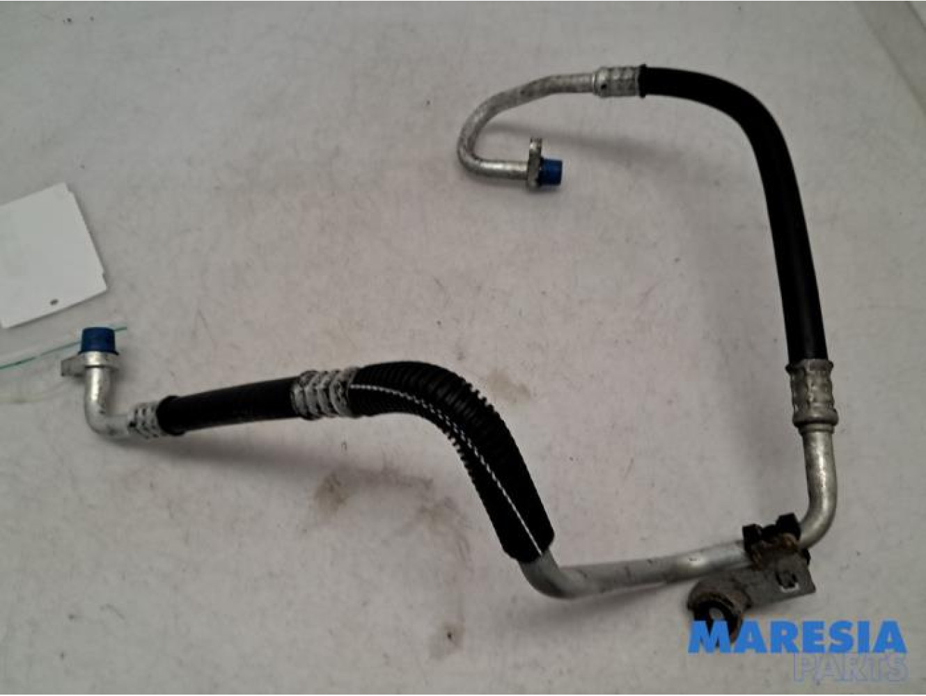Renault - Megane - Air conditioning line