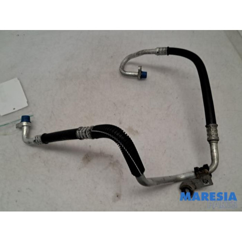 Renault - Megane - Air conditioning line
