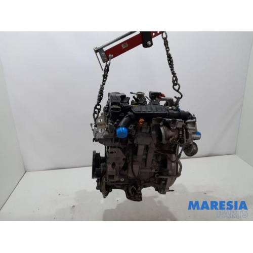 Peugeot - 2008 - Engine