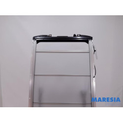 Peugeot - 2008 - Sliding headliner mechanism