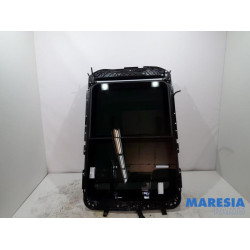 Peugeot - 5008 - Sliding roof