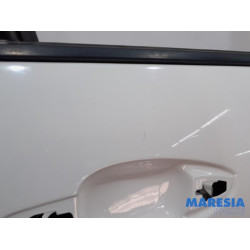 Peugeot - 5008 - Portière 4portes avant droite
