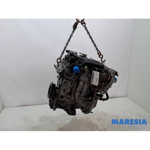 Peugeot - 5008 - Engine