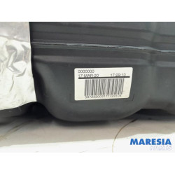Peugeot - 5008 - Tank