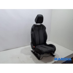 Peugeot - 5008 - Sitz links