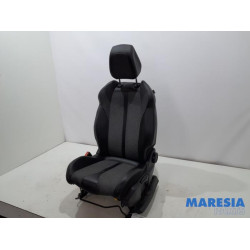 Peugeot - 5008 - Sitz links