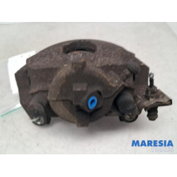 Renault - Espace - Front brake calliper, right