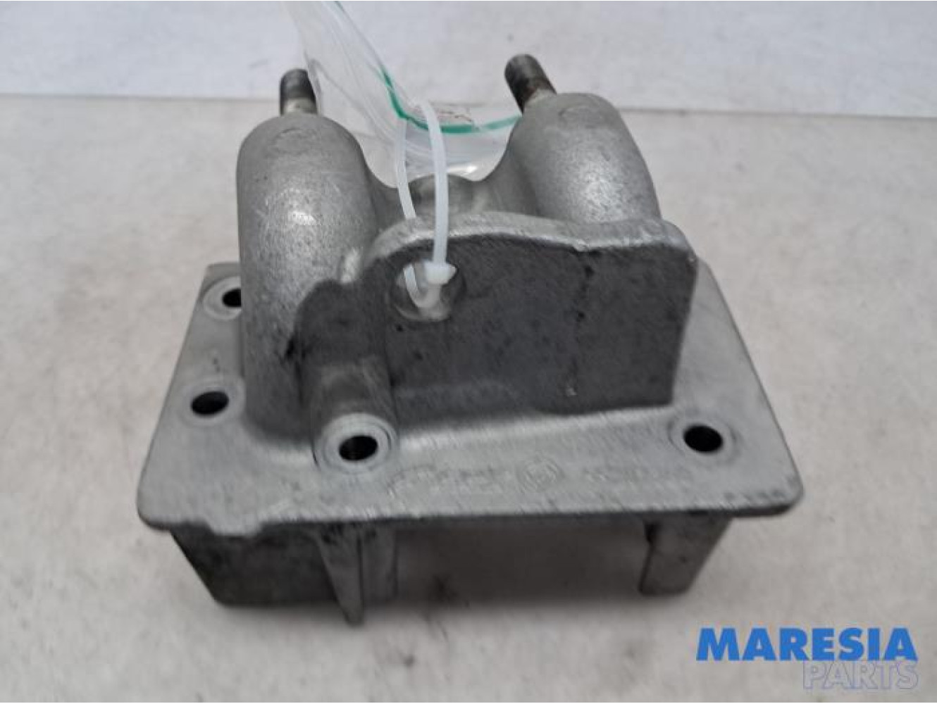 Alfa Romeo - Giulietta - Engine mount